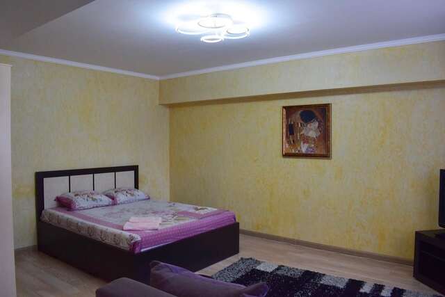 Апартаменты Apartment Anniversary Алматы-10
